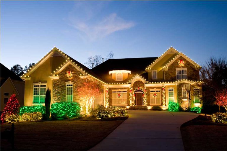 Top Ideas to Enhance Your Landscaping for the Holidays